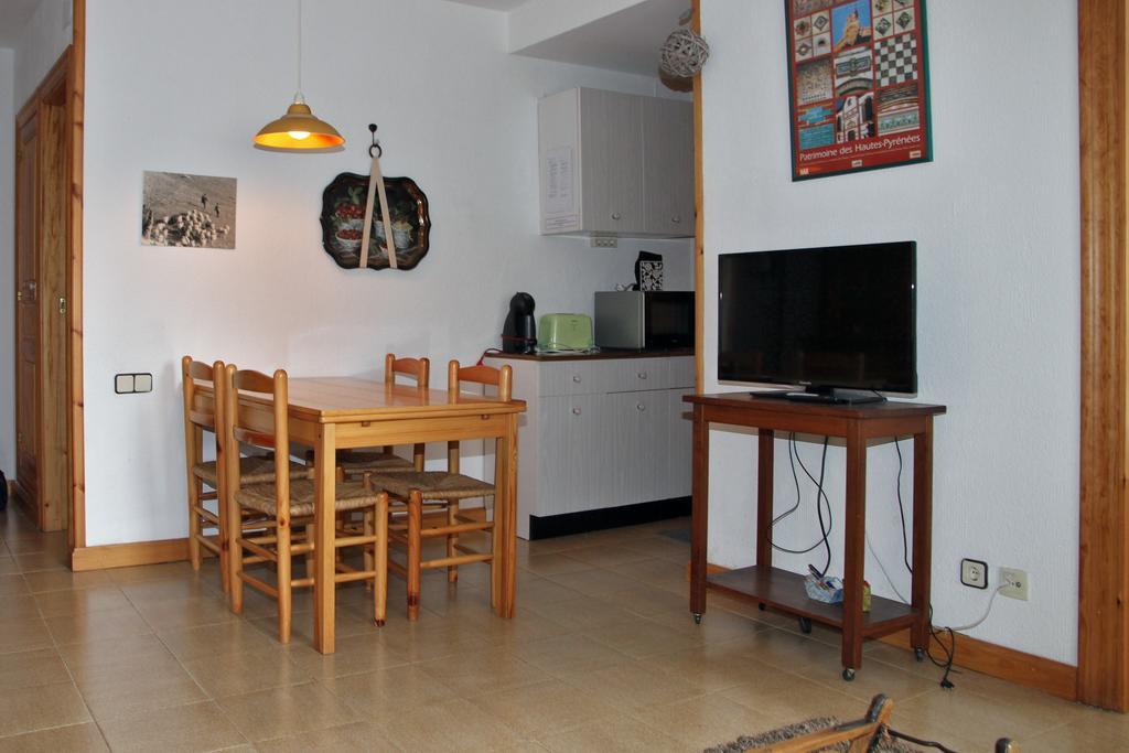 Apartamentos Sapporo III Vielha Kültér fotó