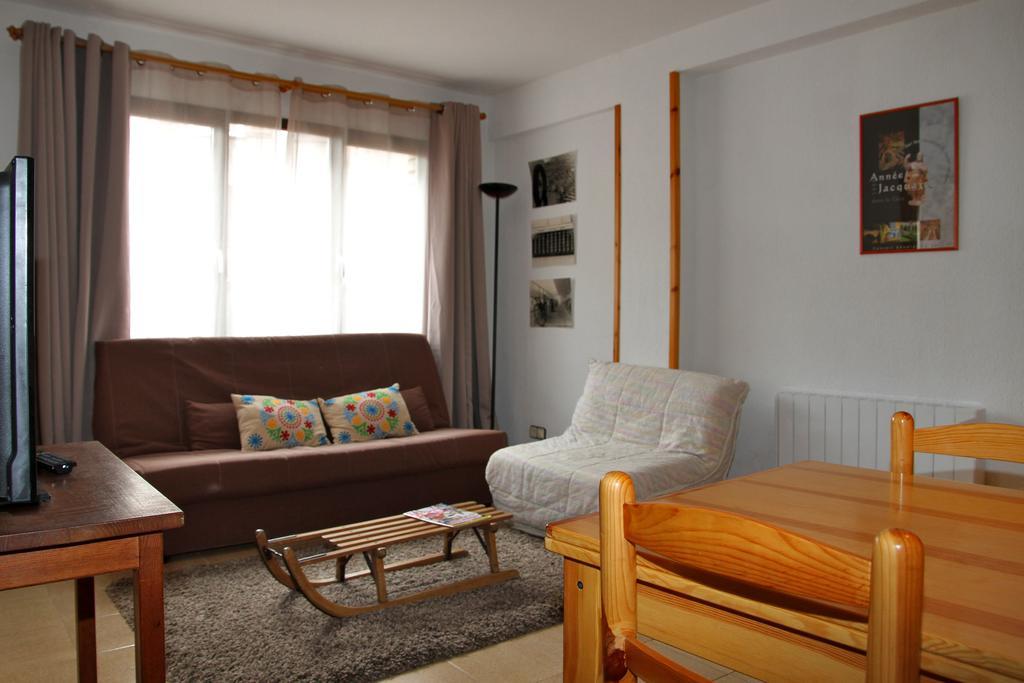 Apartamentos Sapporo III Vielha Kültér fotó