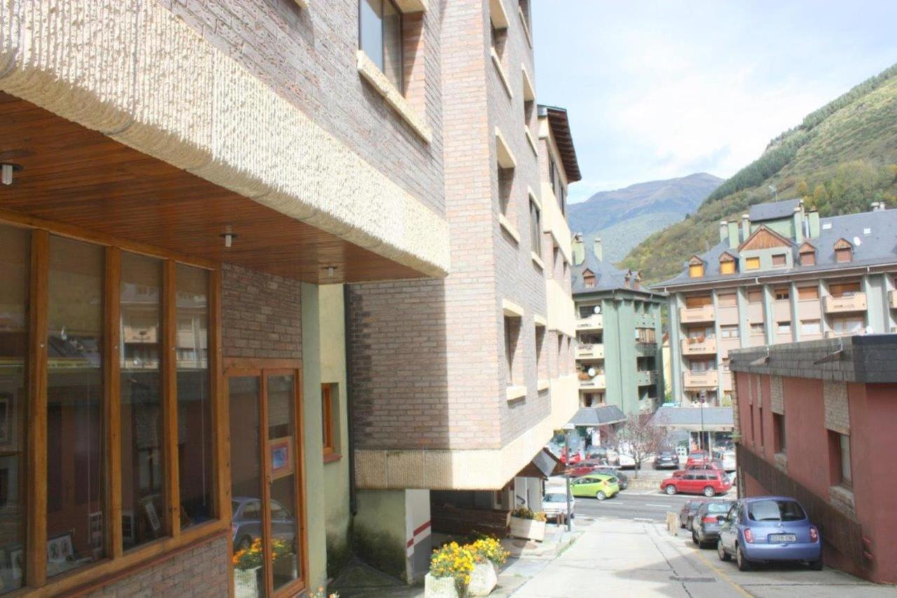 Apartamentos Sapporo III Vielha Kültér fotó